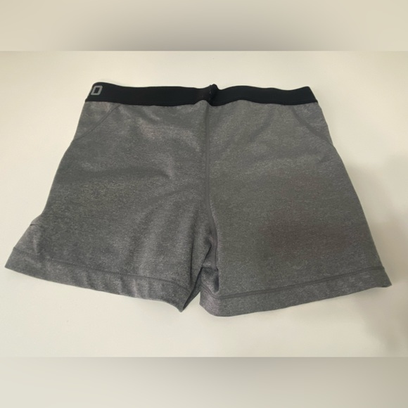 Nike Pro dri-fit gray shorts - Picture 2 of 3